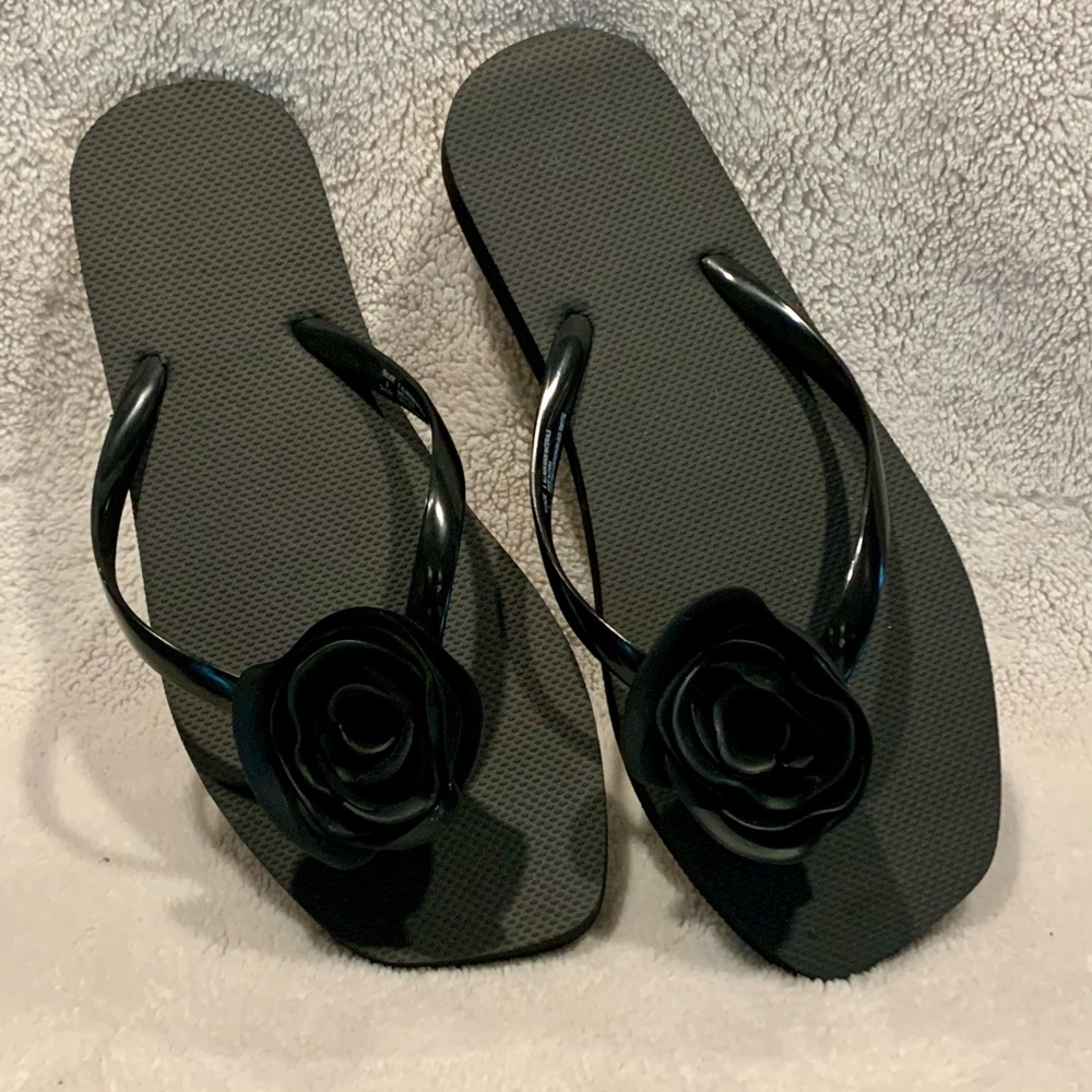 Black flip flops